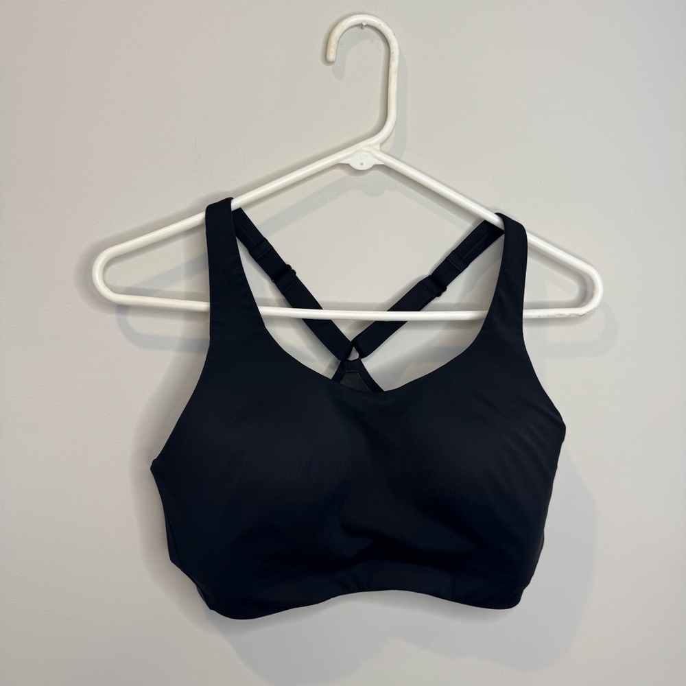 Athleta Razorback Black Mesh Sports Bra 36D